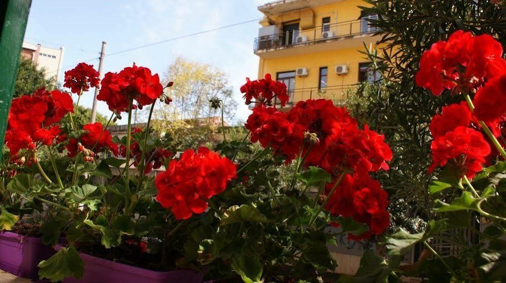 Stare In Centro Guest House CTA Exterior foto